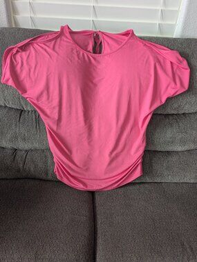 Cold shoulder ruched top